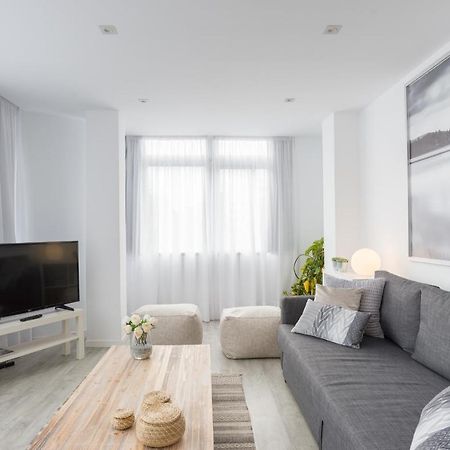 Urbe10 Angel Ganivet 2 Bedrooms Apartment Malaga Ngoại thất bức ảnh